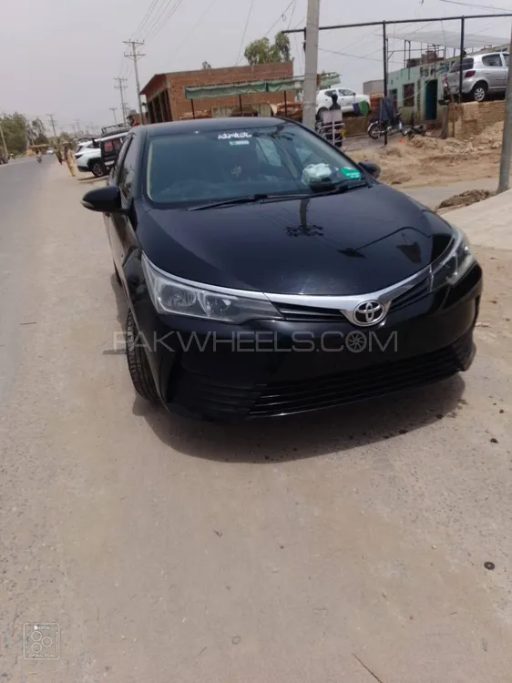 Toyota Corolla 2018 for Sale in Taunsa sharif Image-1