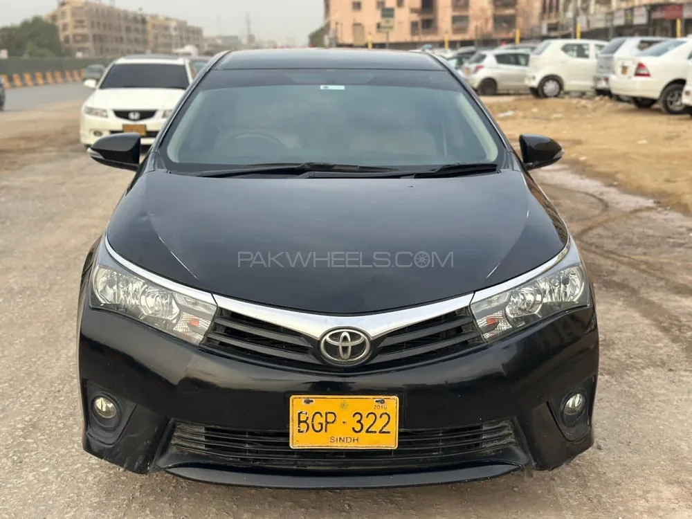 Toyota Corolla 2016 for Sale in Karachi Image-1