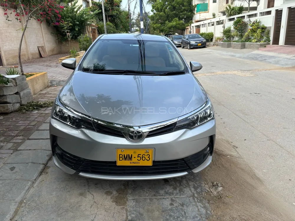 Toyota Corolla 2018 for Sale in Karachi Image-1