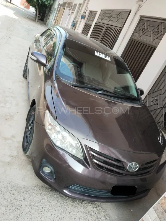 Toyota Corolla 2013 for Sale in Sahiwal Image-1