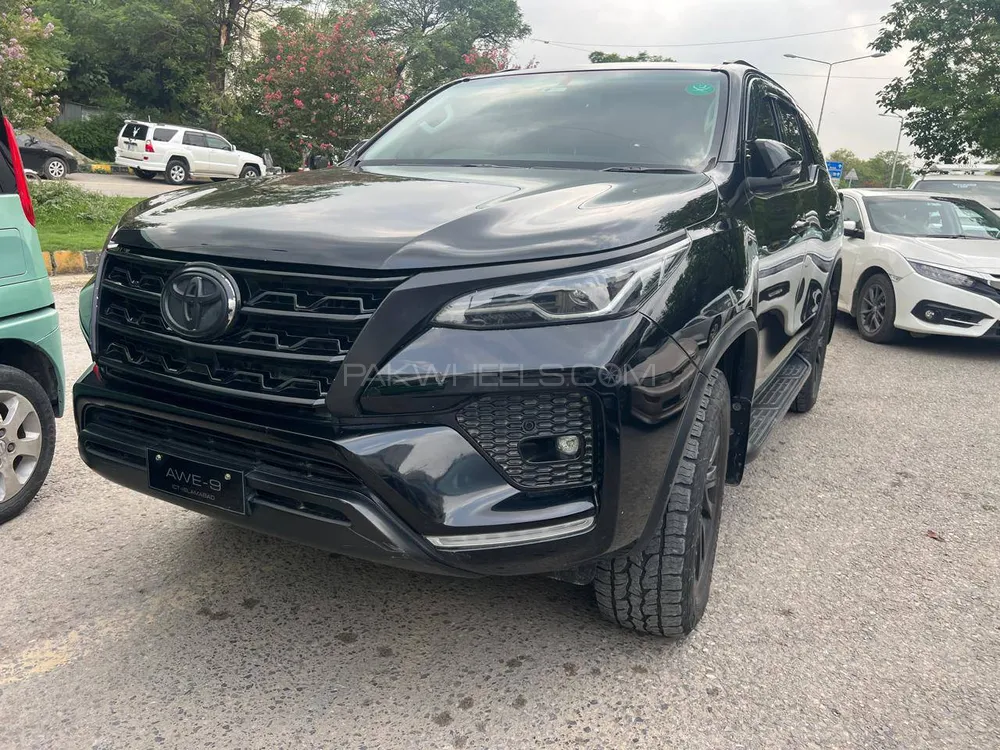 Toyota Fortuner 2022 for Sale in Islamabad Image-1