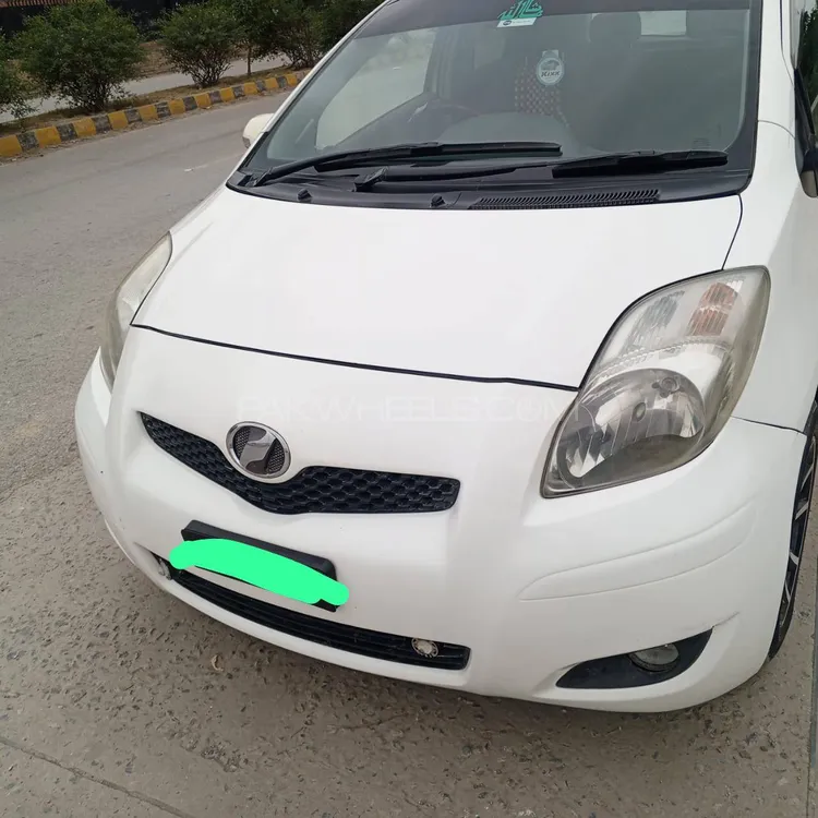 Toyota Vitz 2008 for Sale in Peshawar Image-1