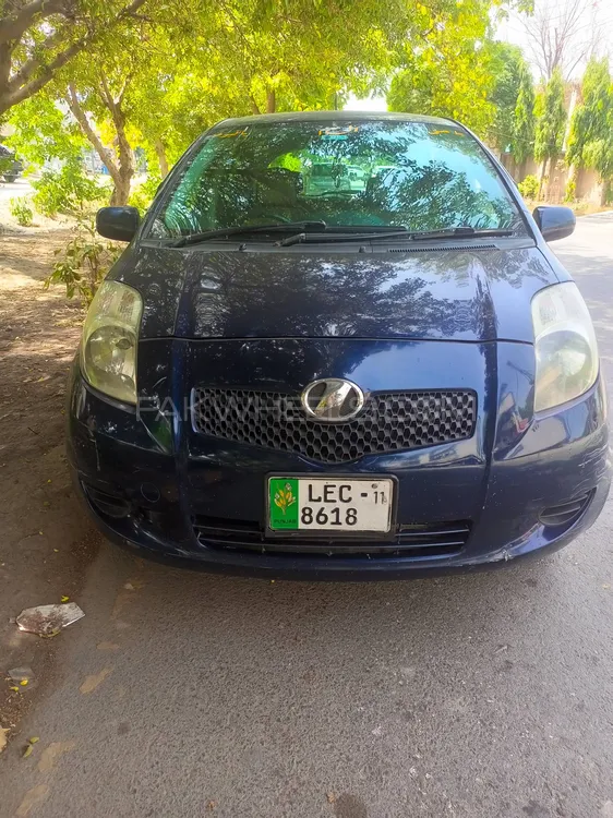Toyota Vitz 2006 for Sale in Lahore Image-1