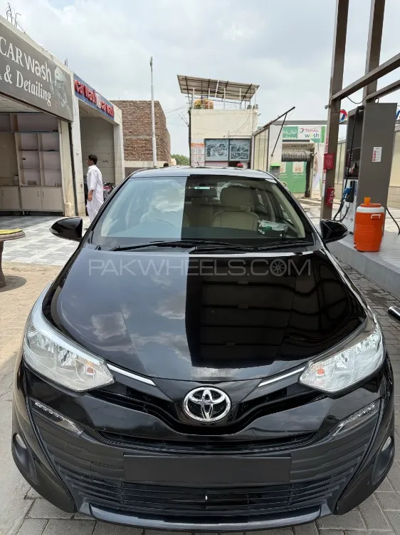 Toyota Yaris Sedan 2022 for Sale in Multan Image-1
