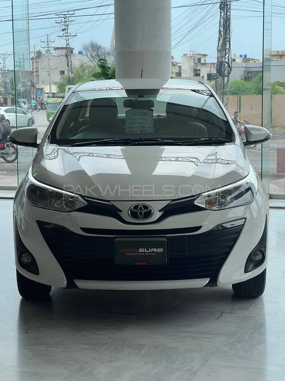 Toyota Yaris Sedan 2022 for Sale in Lahore Image-1
