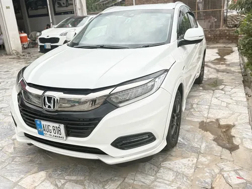 Honda Vezel Hybrid Z Honda Sensing  2018
