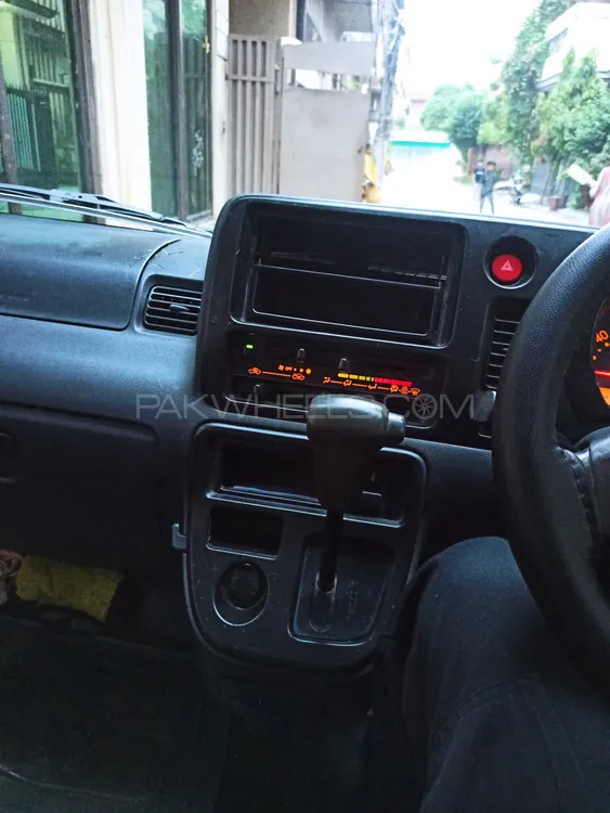 Daihatsu Hijet 2010 for Sale in Lahore Daihatsu Hijet 2010 for Sale in Lahore Image-14