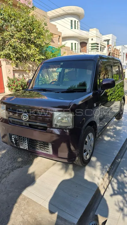 Daihatsu Move Conte 2013 for Sale in Lahore Image-1