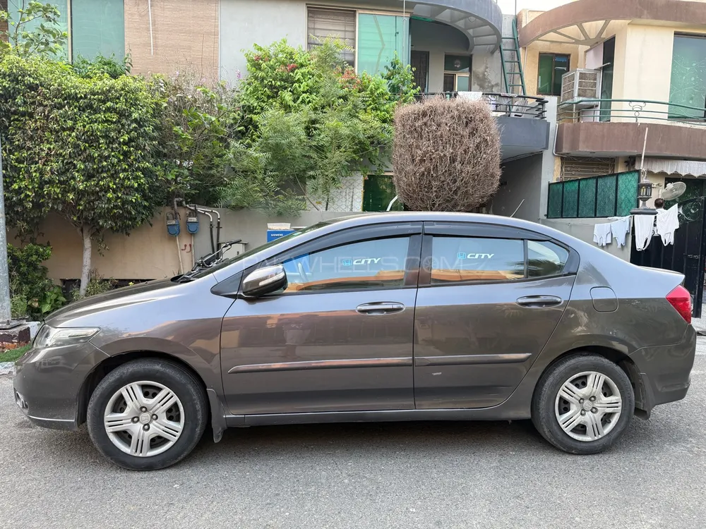 Honda City 2017 for Sale in Lahore Image-1