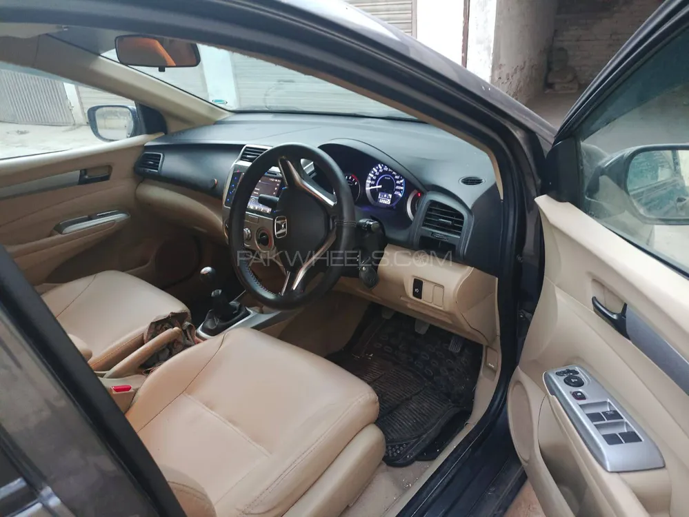 Honda City 2021 for Sale in Liaqat Pur Image-1