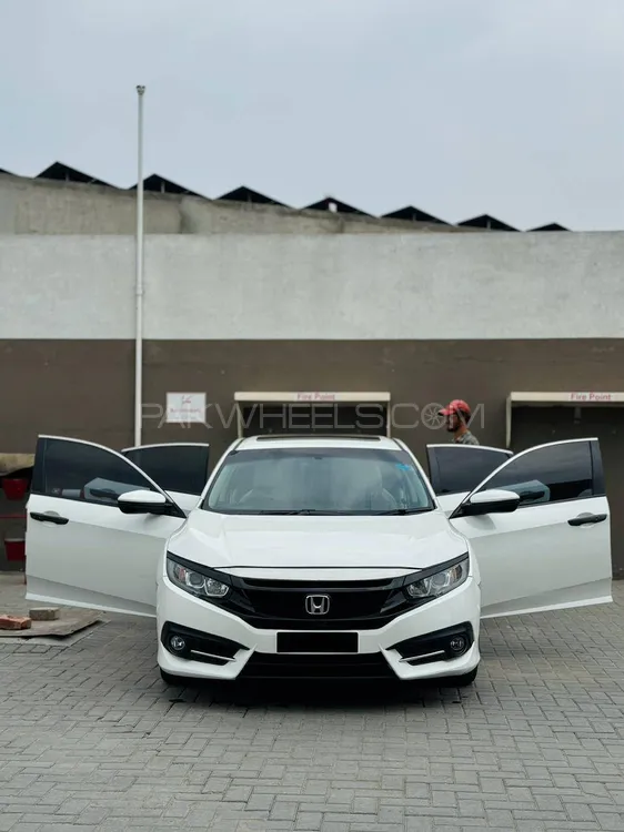 Honda Civic 2016 for Sale in Lahore Image-1