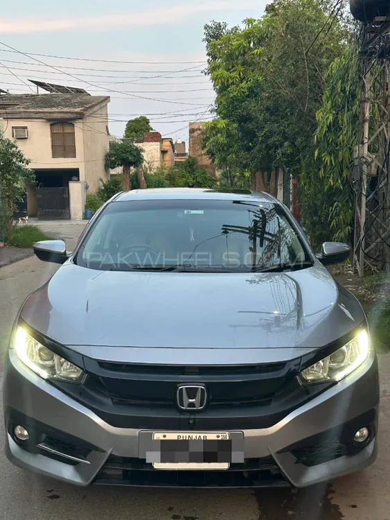 Honda Civic 2018 for Sale in Lahore Image-1
