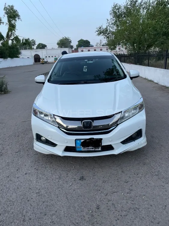 Honda Grace Hybrid 2017 for Sale in Jhelum Image-1