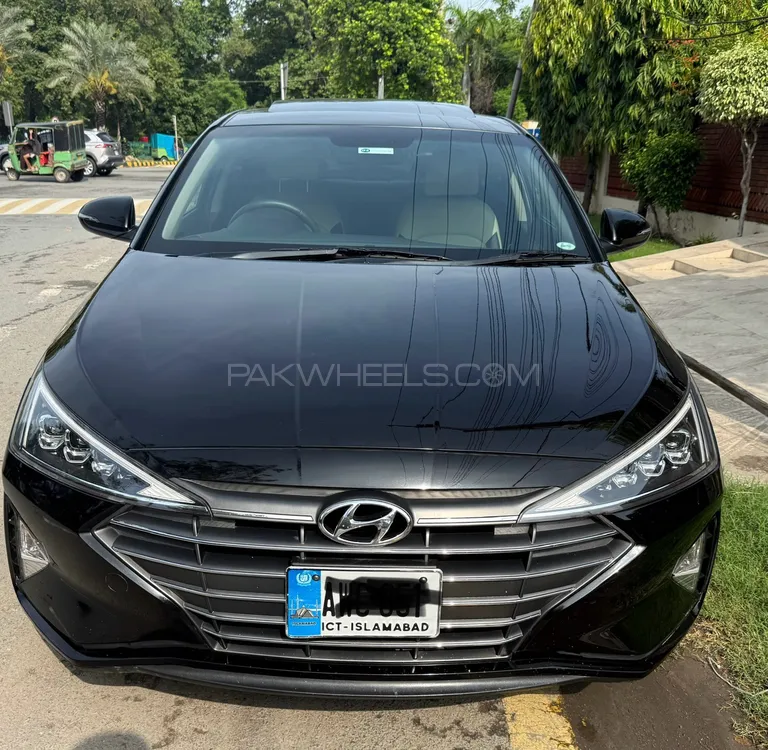 Hyundai Elantra 2021 for Sale in Lahore Image-1