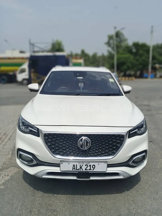 MG HS 2021 for Sale in Chichawatni Image-1