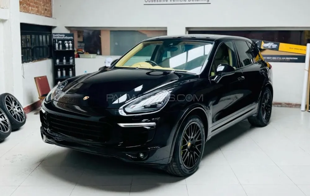Porsche Cayenne 2017 for Sale in Lahore Image-1