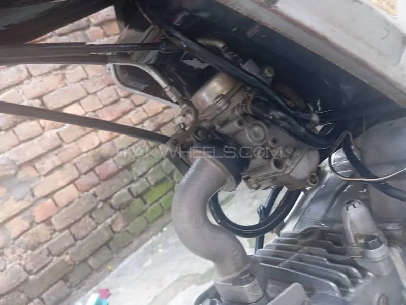 Suzuki Sprinter ECO 2011 for Sale Image-1