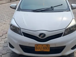 Toyota Vitz F 1.0 2013 for Sale