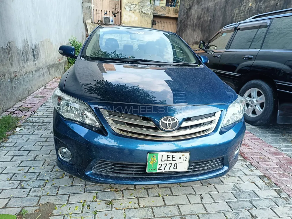 Toyota Corolla 2012 for Sale in Lahore Image-1