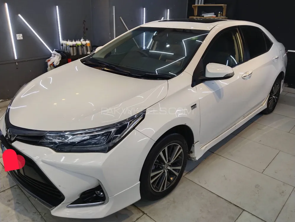 Toyota Corolla 2021 for Sale in Lahore Image-1