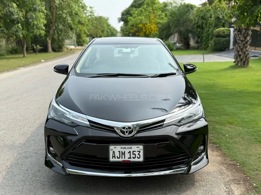 Toyota Corolla 2022 for Sale in Lahore Image-1