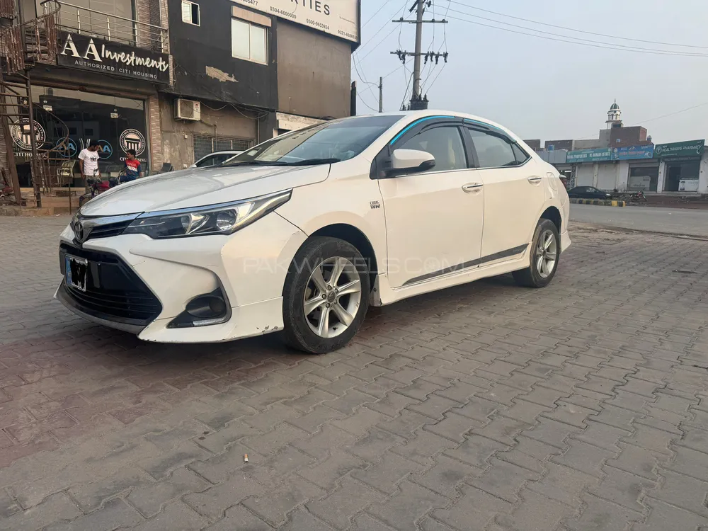 Toyota Corolla 2019 for Sale in Faisalabad Image-1