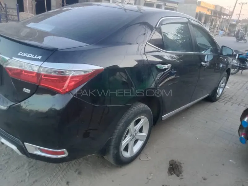 Toyota Corolla 2018 for Sale in Sialkot Image-1
