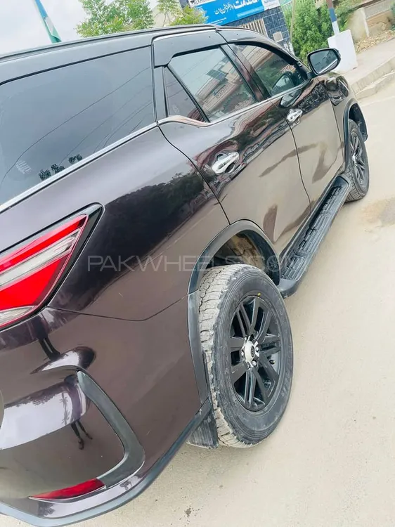 Toyota Fortuner 2017 for Sale in Karachi Image-1