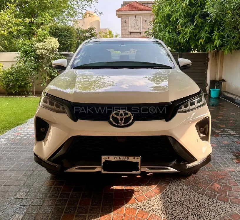 Toyota Fortuner 2022 for Sale in Lahore Image-1