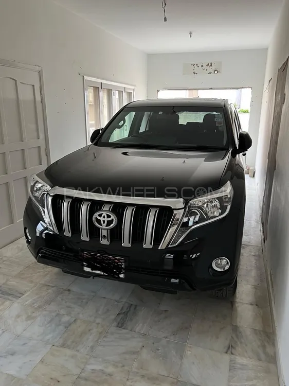 Toyota Prado 2016 for Sale in Karachi Image-1