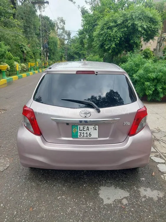 Toyota Vitz 2014 for Sale in Lahore Image-1