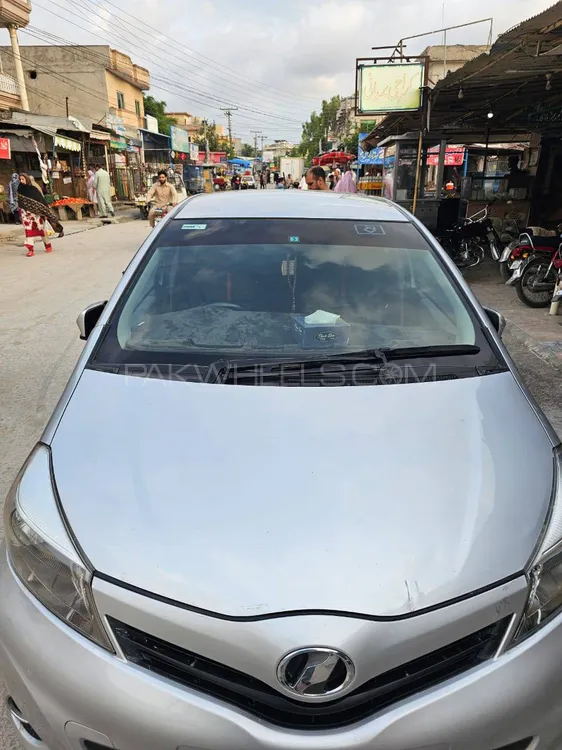Toyota Vitz 2014 for Sale in Islamabad Image-1
