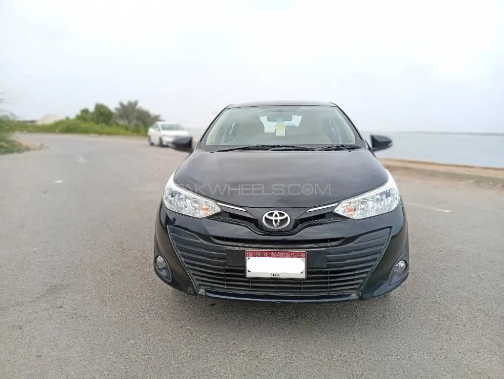 ٹویوٹا یارس سیڈان 2021 for Sale in کراچی Image-1