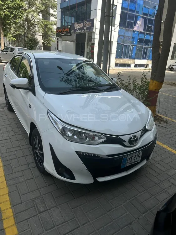 Toyota Yaris Sedan 2020 for Sale in Lahore Image-1