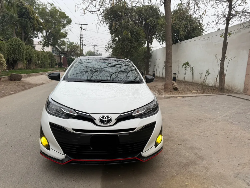 Toyota Yaris Sedan 2021 for Sale in Faisalabad Image-1