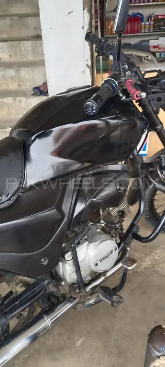 Unique UD 70 2010 for Sale Image-1