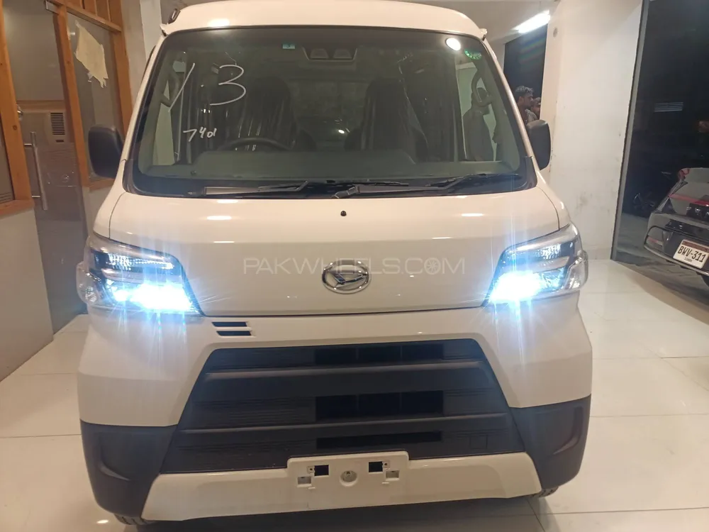 Daihatsu Hijet 2020 for Sale in Karachi Image-1