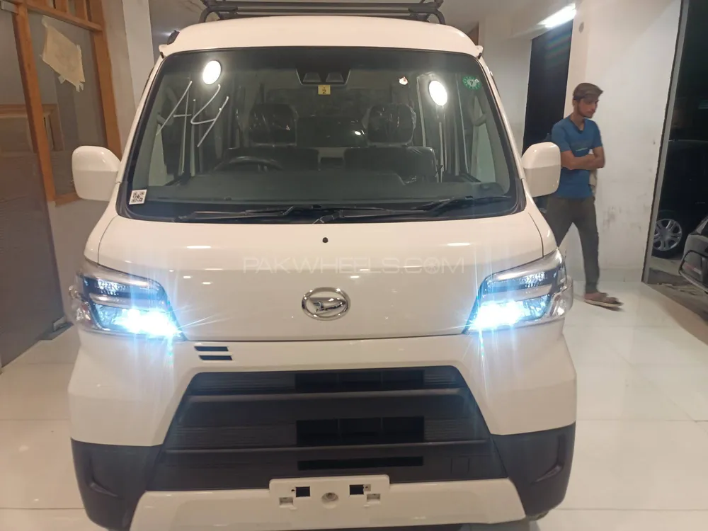 Daihatsu Hijet 2020 for Sale in Karachi Image-1