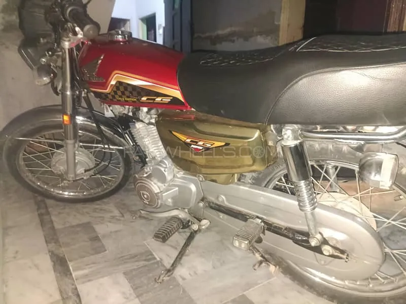 Honda CG 125S GOLD 2024 for Sale Image-1