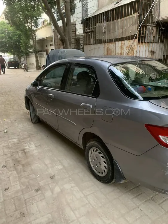 Honda City 2004 for Sale in Karachi Image-1