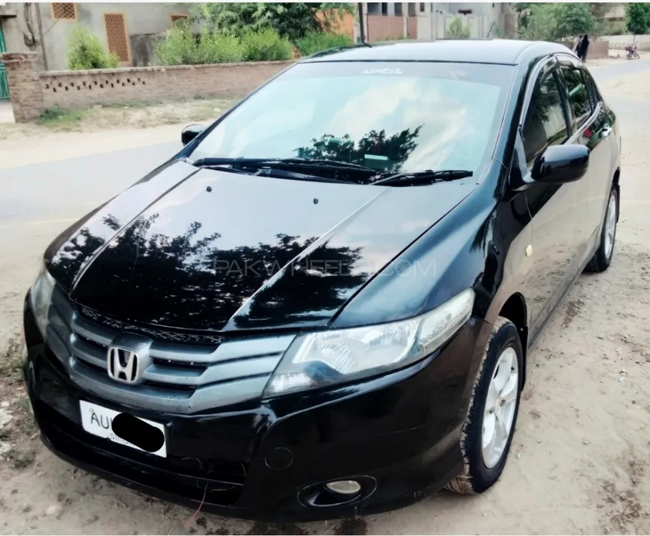 Honda City 2010 for Sale in Jauharabad Image-1