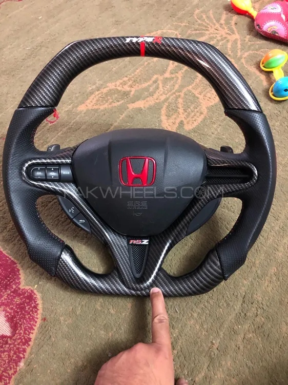 Honda Civic Type R Steering Wheel Image-1