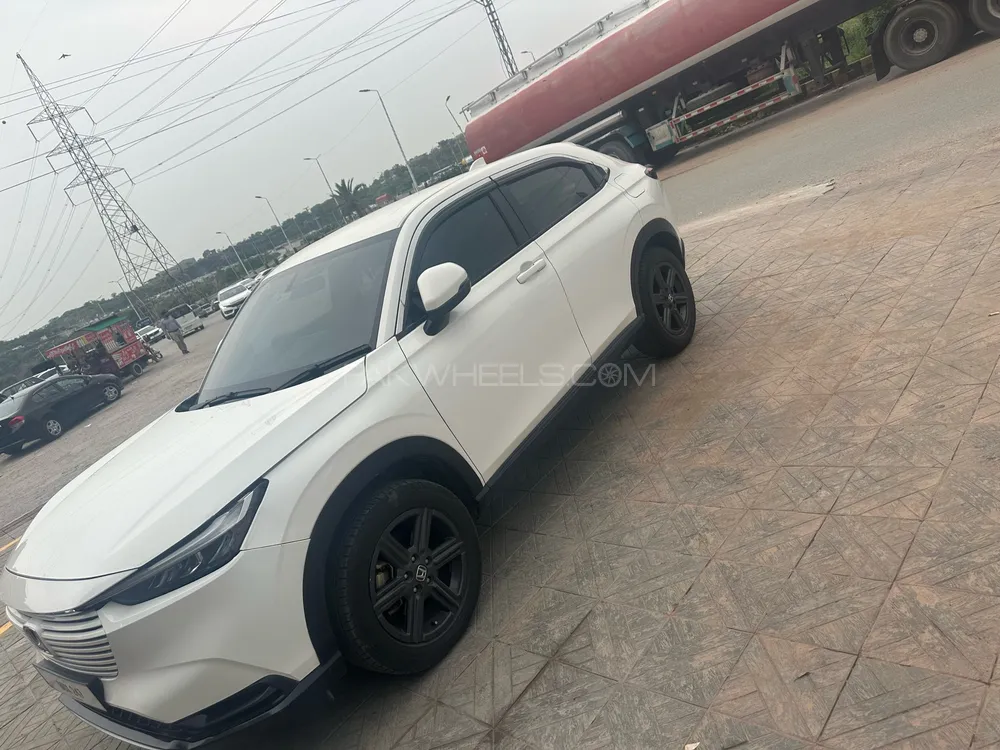 Honda HR-V 2023 for Sale in Islamabad Image-1