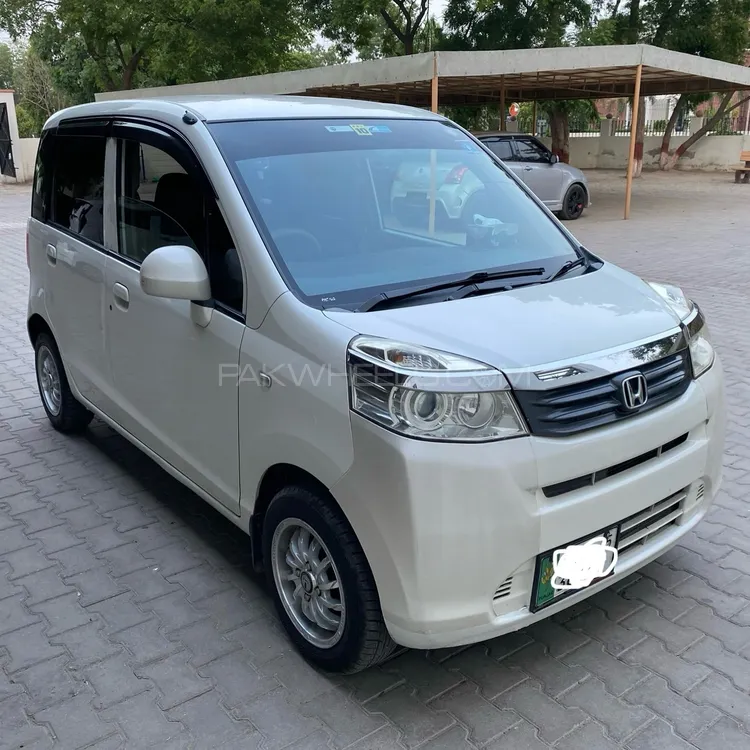 Honda Life 2011 for Sale in Multan Image-1