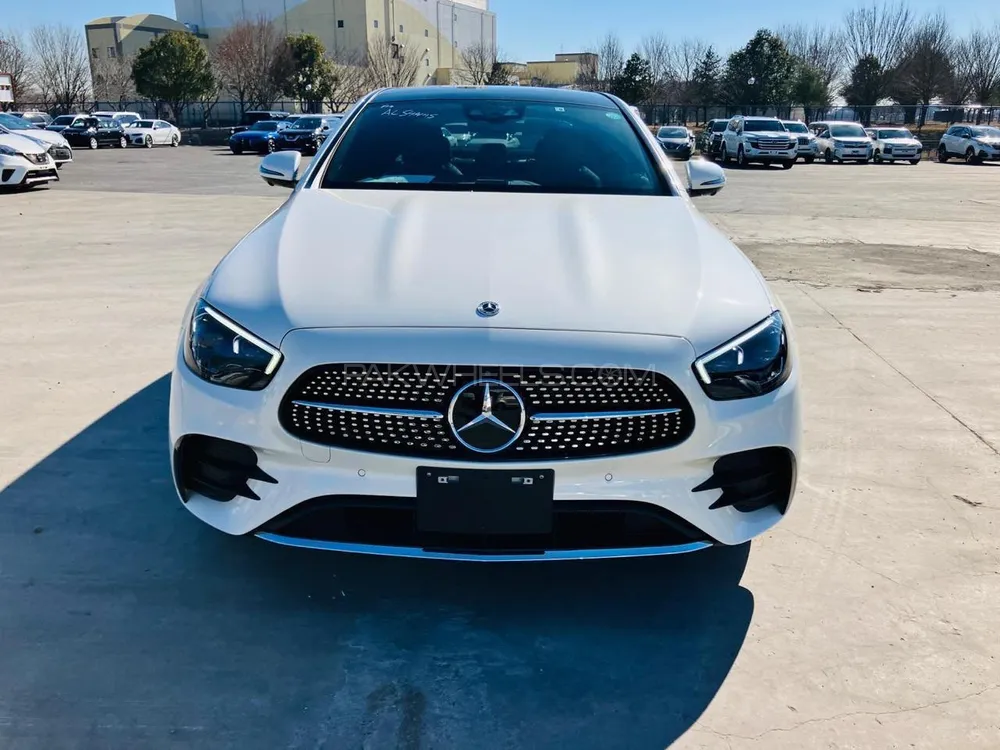 مرسڈیز بینز ای کلاس 2022 for Sale in اسلام آباد Image-1