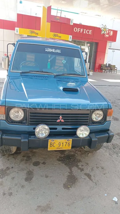 Mitsubishi Pajero 1985 for Sale in Karachi Image-1