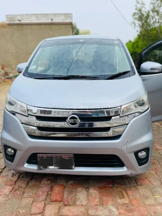 Nissan Dayz Highway Star 2014 for Sale in Karachi Image-1