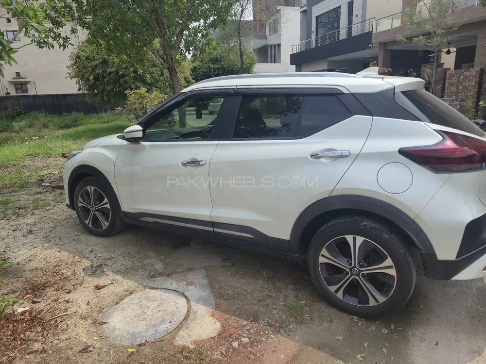 Nissan Kicks 2020 for Sale in Lahore Image-1