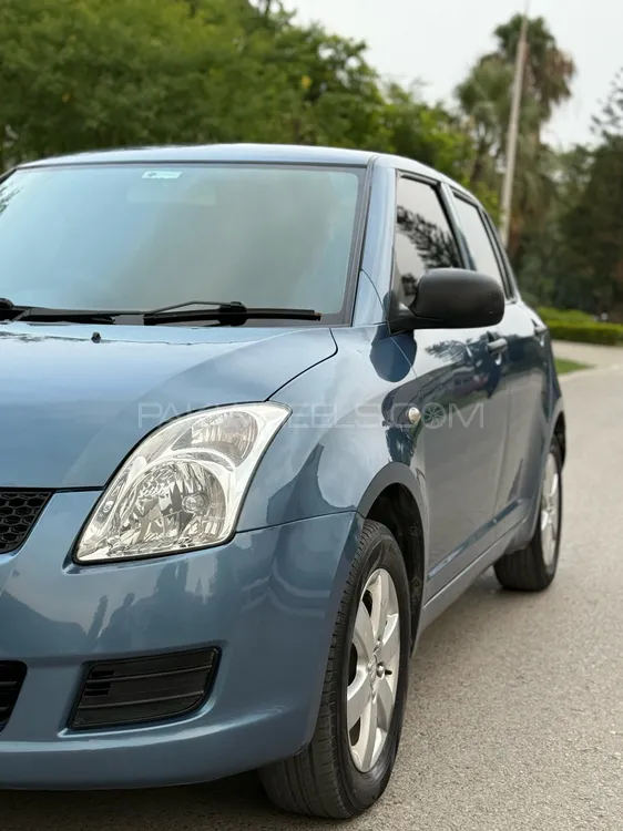 Suzuki Swift 2012 for Sale in Islamabad Image-1