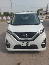 Nissan Dayz Highway Star G 2023 for Sale